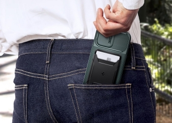 The Best MagSafe Wallets to Help Streamline Your Daily Essentials